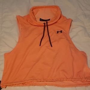 Womens under armour workout top size M